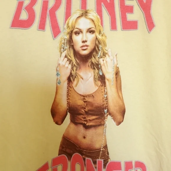 BRITNEY SPEARS STRONGER GRAPHIC TEE YELLOW PINK SHORT SLEEVE WOMENS ( S ) - Picture 2 of 8